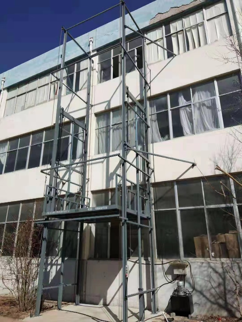 唐山室外贴墙货梯